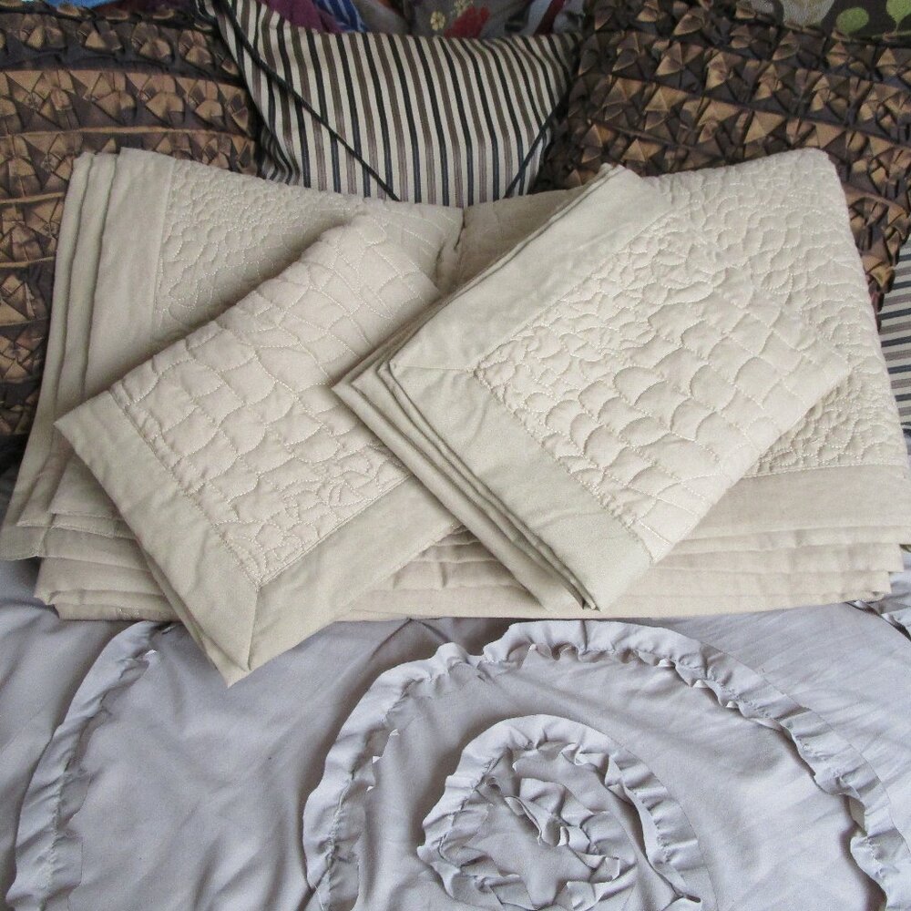 KING size quilted bedspread & shams